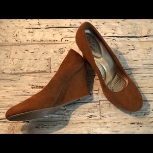 Camel suede wedges